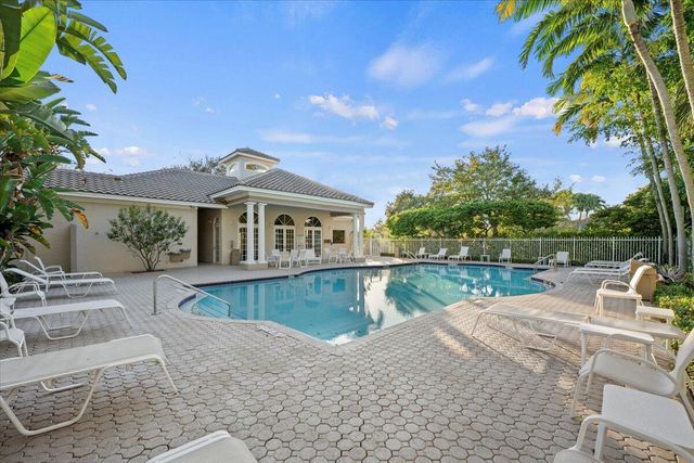 4732 NW 59th Manor Blgd 11, Coconut Creek, FL 33073