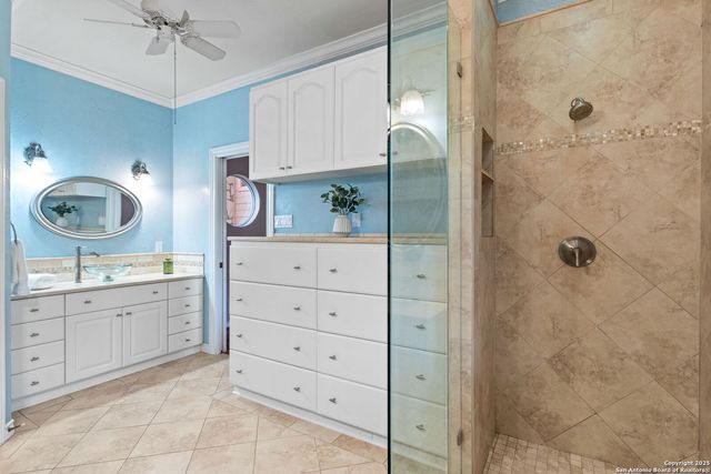 115 Sage Oaks Trail, Boerne, TX 78006