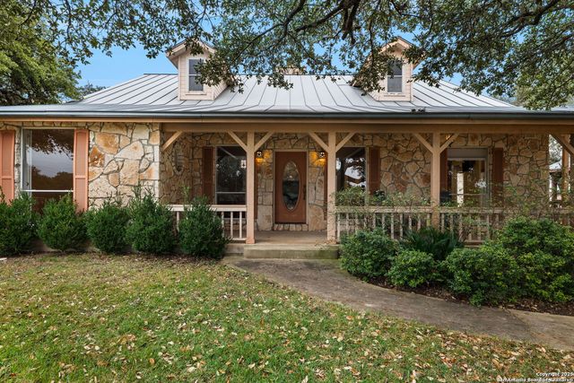 115 Sage Oaks Trail, Boerne, TX 78006
