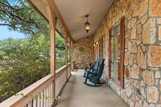 115 Sage Oaks Trail, Boerne, TX 78006