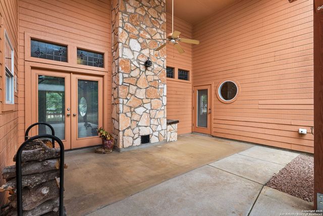 115 Sage Oaks Trail, Boerne, TX 78006