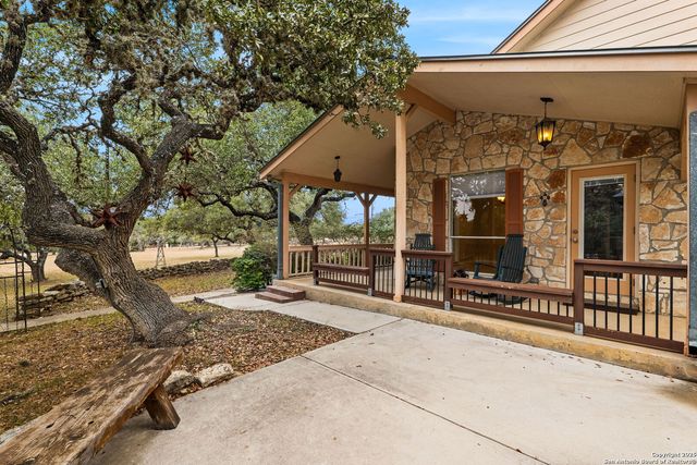 115 Sage Oaks Trail, Boerne, TX 78006