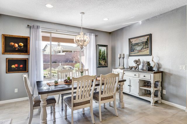 9228 Sugar Creek Lane NW, Albuquerque, NM 87120