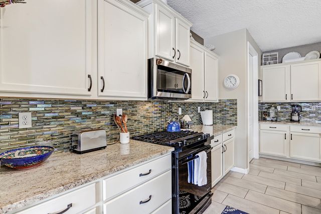 9228 Sugar Creek Lane NW, Albuquerque, NM 87120