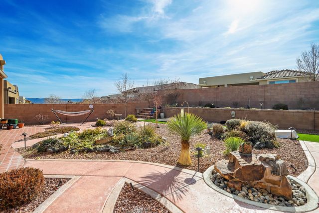 9228 Sugar Creek Lane NW, Albuquerque, NM 87120