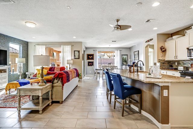 9228 Sugar Creek Lane NW, Albuquerque, NM 87120