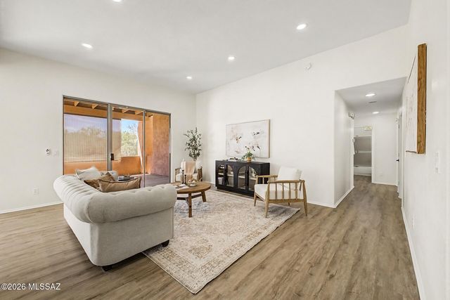 13792 E Langtry Lane, Tucson, AZ 85747
