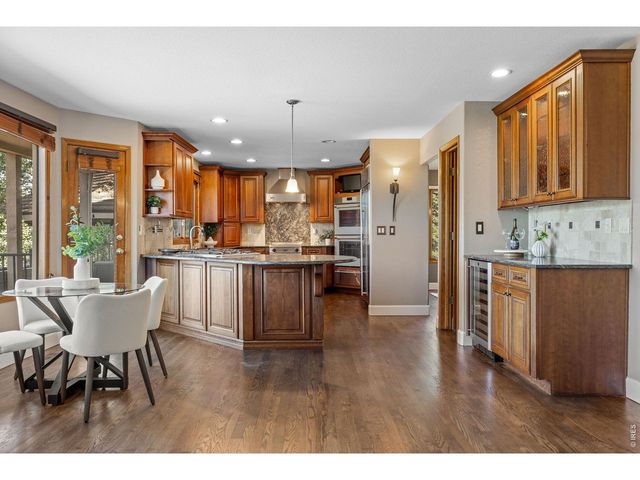 6440 Monarch Park Ct, Niwot, CO 80503