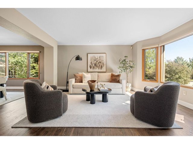6440 Monarch Park Ct, Niwot, CO 80503