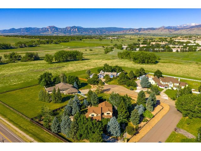 6440 Monarch Park Ct, Niwot, CO 80503