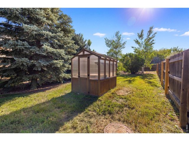 6440 Monarch Park Ct, Niwot, CO 80503