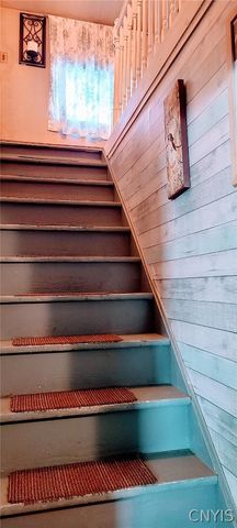 12 Wolf Street, Manheim, NY 13329