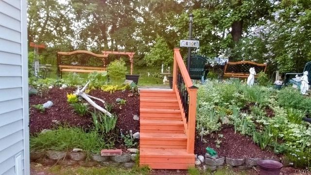 12 Wolf Street, Manheim, NY 13329