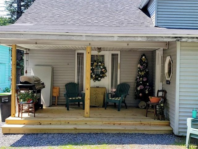 12 Wolf Street, Manheim, NY 13329