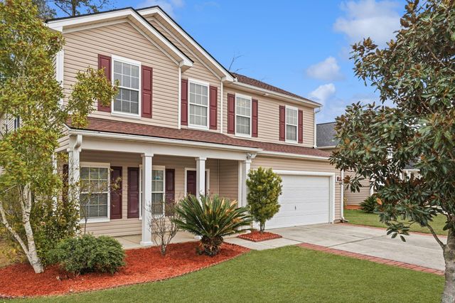 209 Goldfinch Lane, Summerville, SC 29485