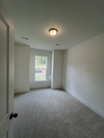 7232 Fairlawn Dr, Fairview, TN 37062