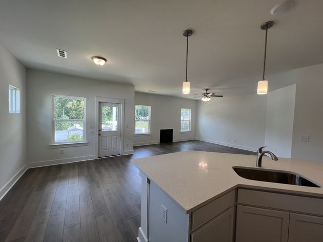 7232 Fairlawn Dr, Fairview, TN 37062