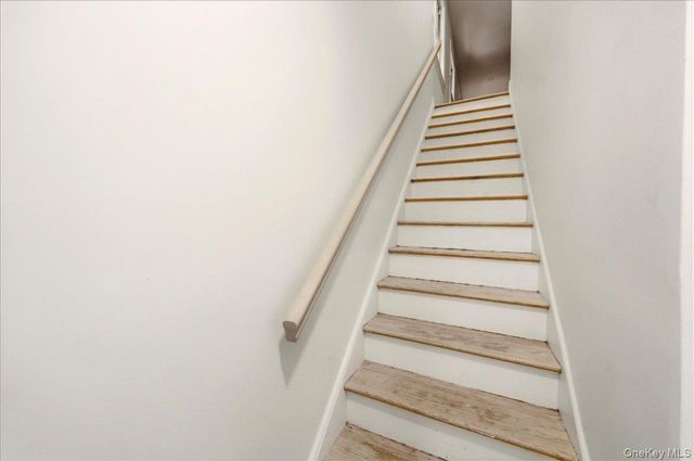 4 Fieldstone Drive 60, Hartsdale, NY 10530