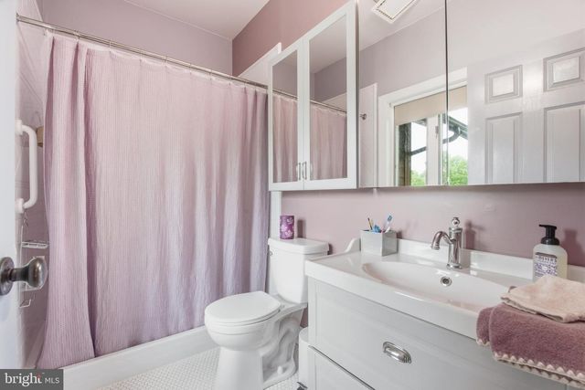 21605 GENTRY LN, Brookeville, MD 20833