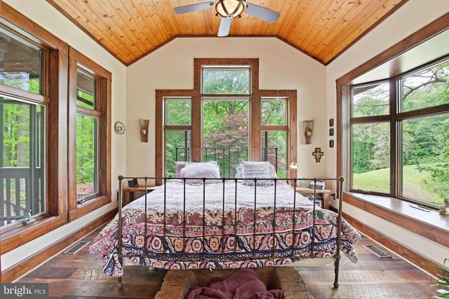 21605 GENTRY LN, Brookeville, MD 20833