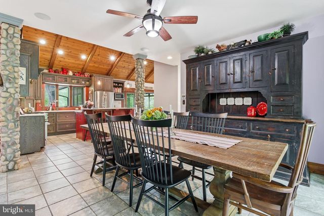 21605 GENTRY LN, Brookeville, MD 20833