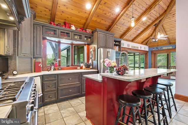 21605 GENTRY LN, Brookeville, MD 20833