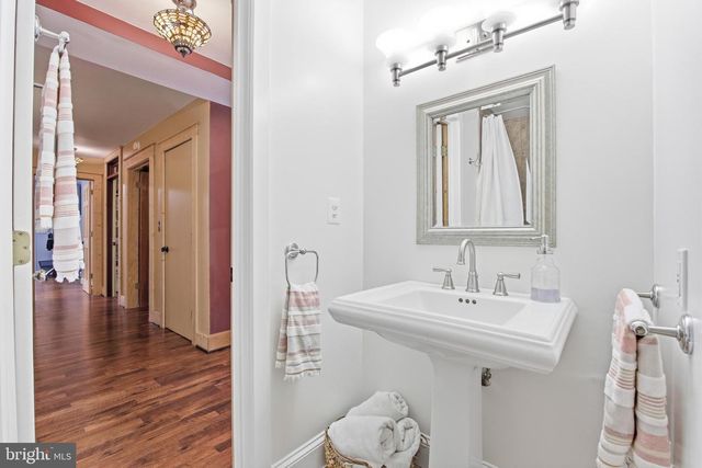 21605 GENTRY LN, Brookeville, MD 20833