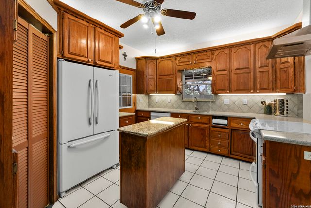 27223 Starry Mountain St, San Antonio, TX 78260