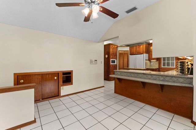 27223 Starry Mountain St, San Antonio, TX 78260