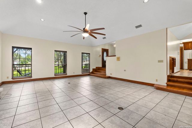 27223 Starry Mountain St, San Antonio, TX 78260