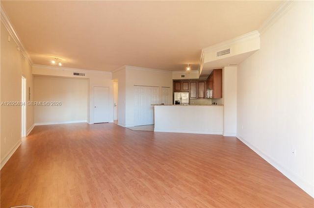 3001 NE 185 ST 624, Aventura, FL 33180