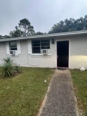 671 E Olive Rd 9, Pensacola, FL 32514