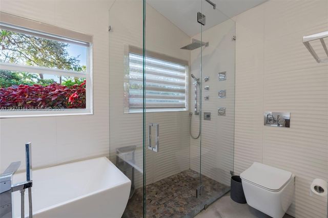 3950 Shearwater Drive, Jupiter, FL 33477