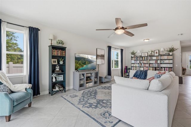 4678 DOVER BLUFF COURT, Valrico, FL 33594