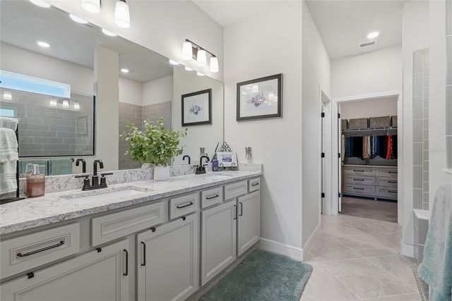 4678 DOVER BLUFF COURT, Valrico, FL 33594