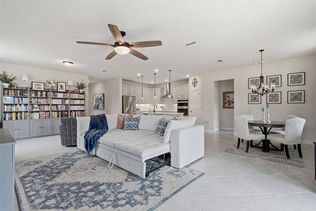 4678 DOVER BLUFF COURT, Valrico, FL 33594