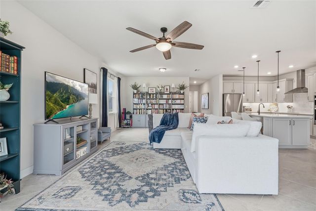4678 DOVER BLUFF COURT, Valrico, FL 33594