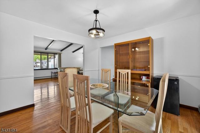 3 Nice Pl, Hopatcong Boro, NJ 07843