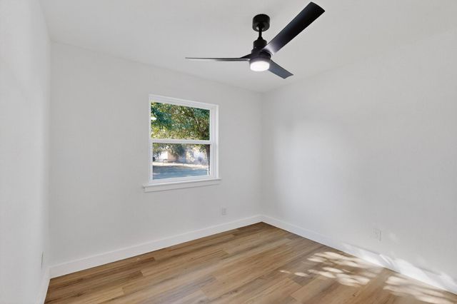 2309 52nd Street, Dallas, TX 75216