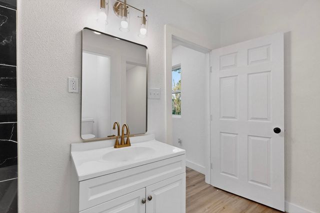 2309 52nd Street, Dallas, TX 75216