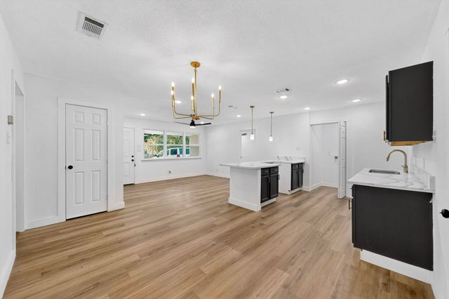 2309 52nd Street, Dallas, TX 75216