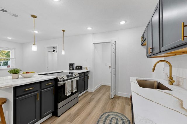 2309 52nd Street, Dallas, TX 75216