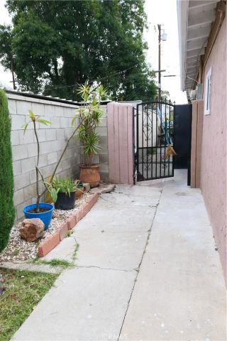 1504 S Haskins, Compton, CA 90220