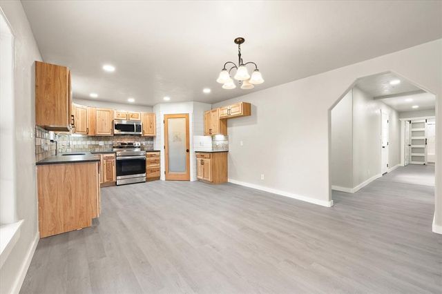 1907 W Oklahoma Avenue, Guthrie, OK 73044