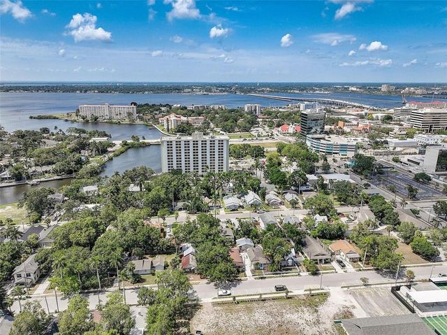 1622 BALLARD PARK DRIVE, Bradenton, FL 34205