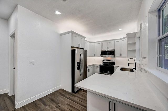 1622 BALLARD PARK DRIVE, Bradenton, FL 34205