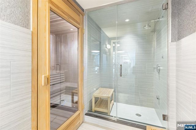 1000 Ave At Port Imperial 102, Weehawken, NJ 07086