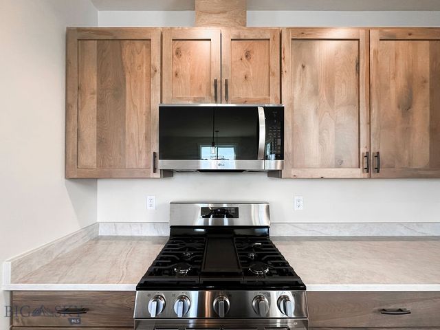 1033 N 14th, Bozeman, MT 59715