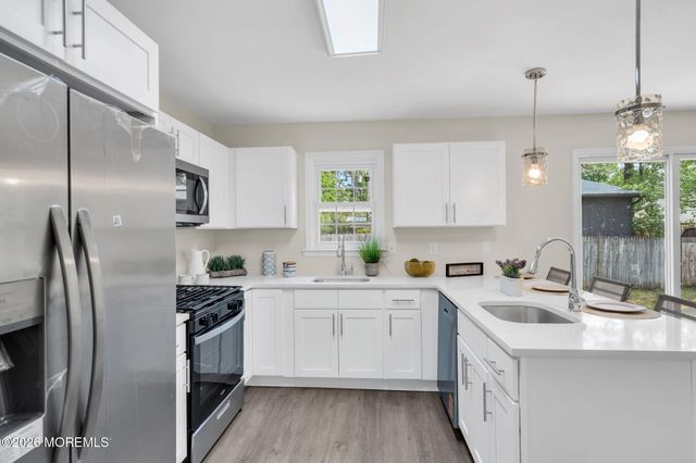 1932 12th Avenue, Toms River, NJ 08757
