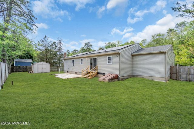 1932 12th Avenue, Toms River, NJ 08757